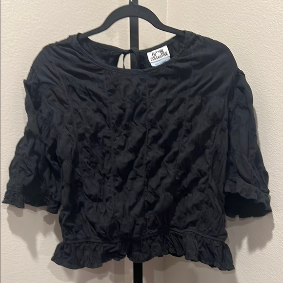 Future Collective Tops - Black Puff Sleeve Cropped Blouse